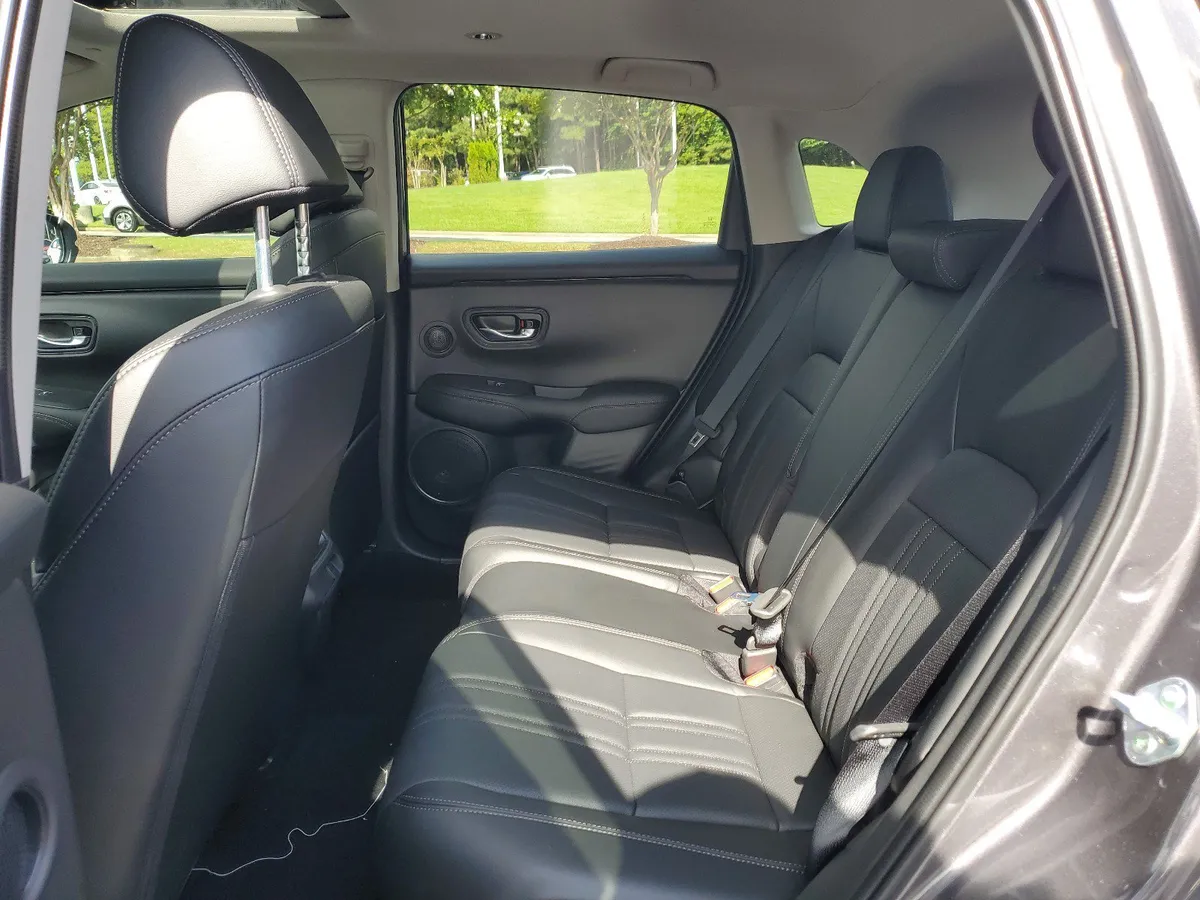 2025 Honda HR-V EX-L thumbnail 30