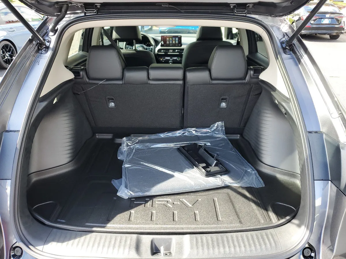 2025 Honda HR-V EX-L thumbnail 31