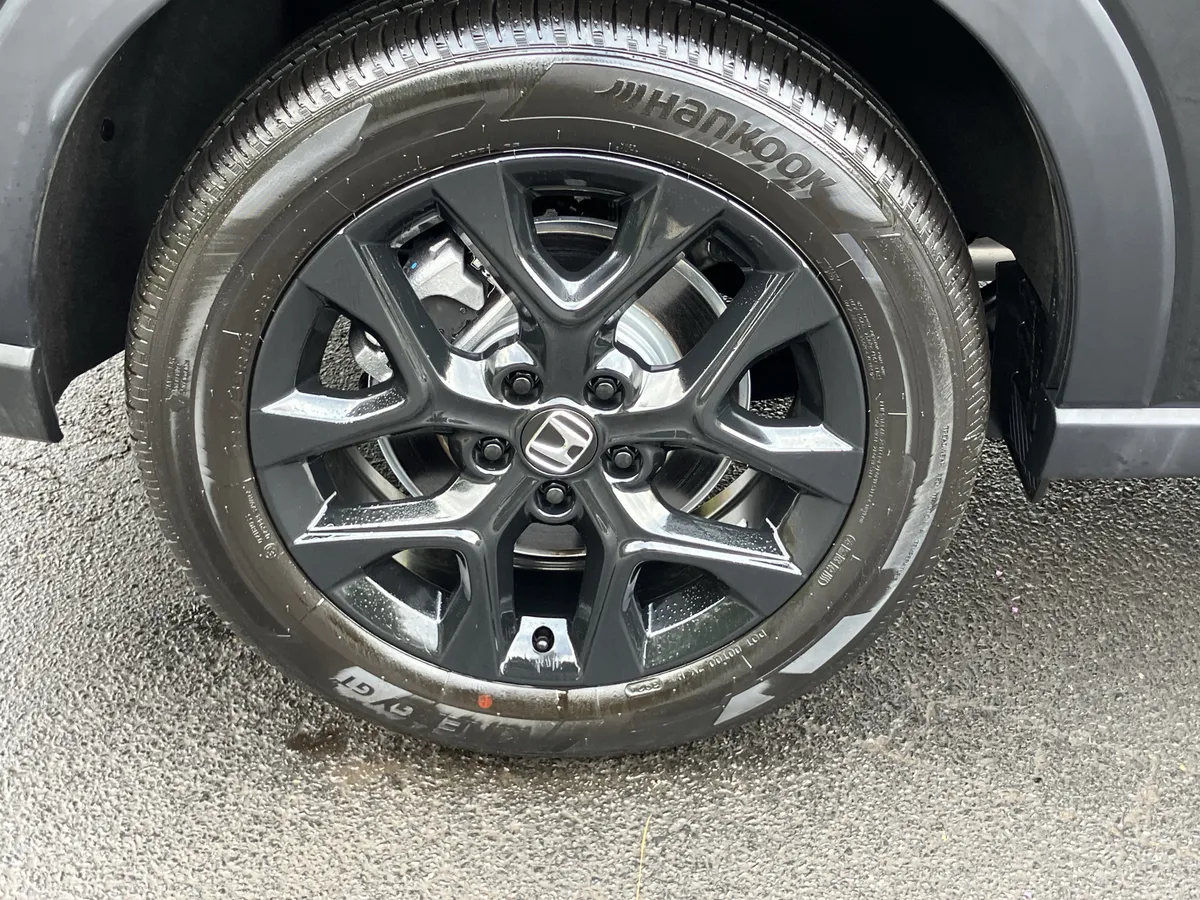 2025 Honda HR-V Sport AWD CVT thumbnail 13
