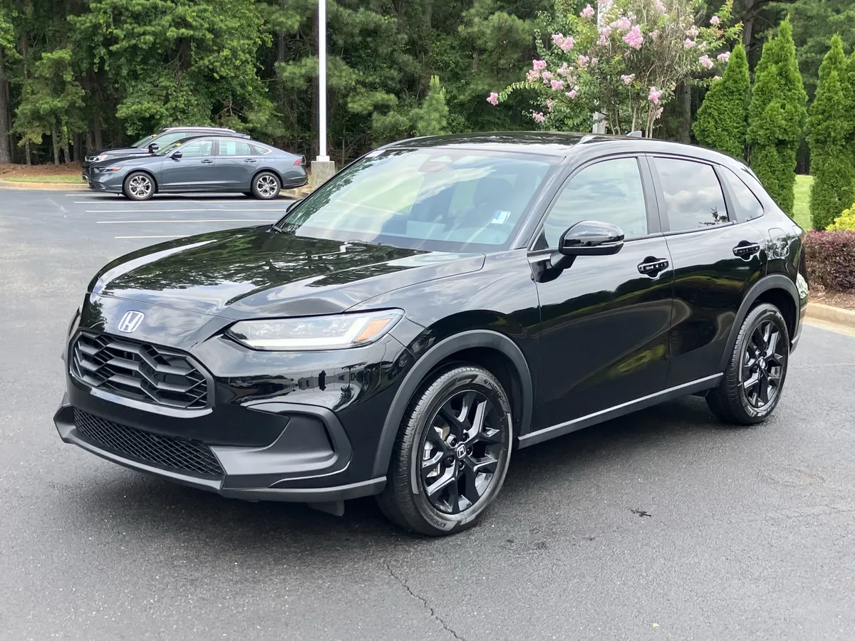 2025 Honda HR-V Sport AWD CVT thumbnail 6