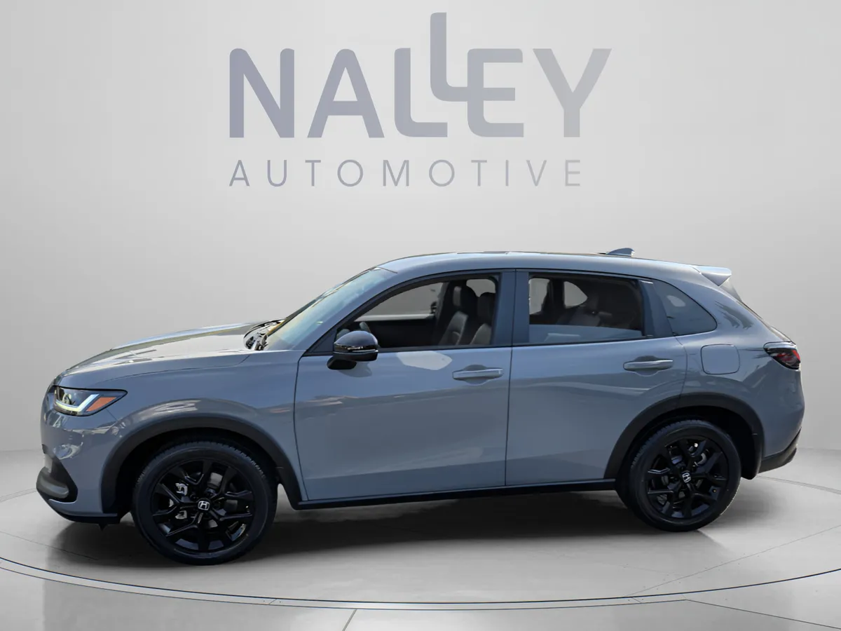 2025 Honda HR-V Sport thumbnail 2