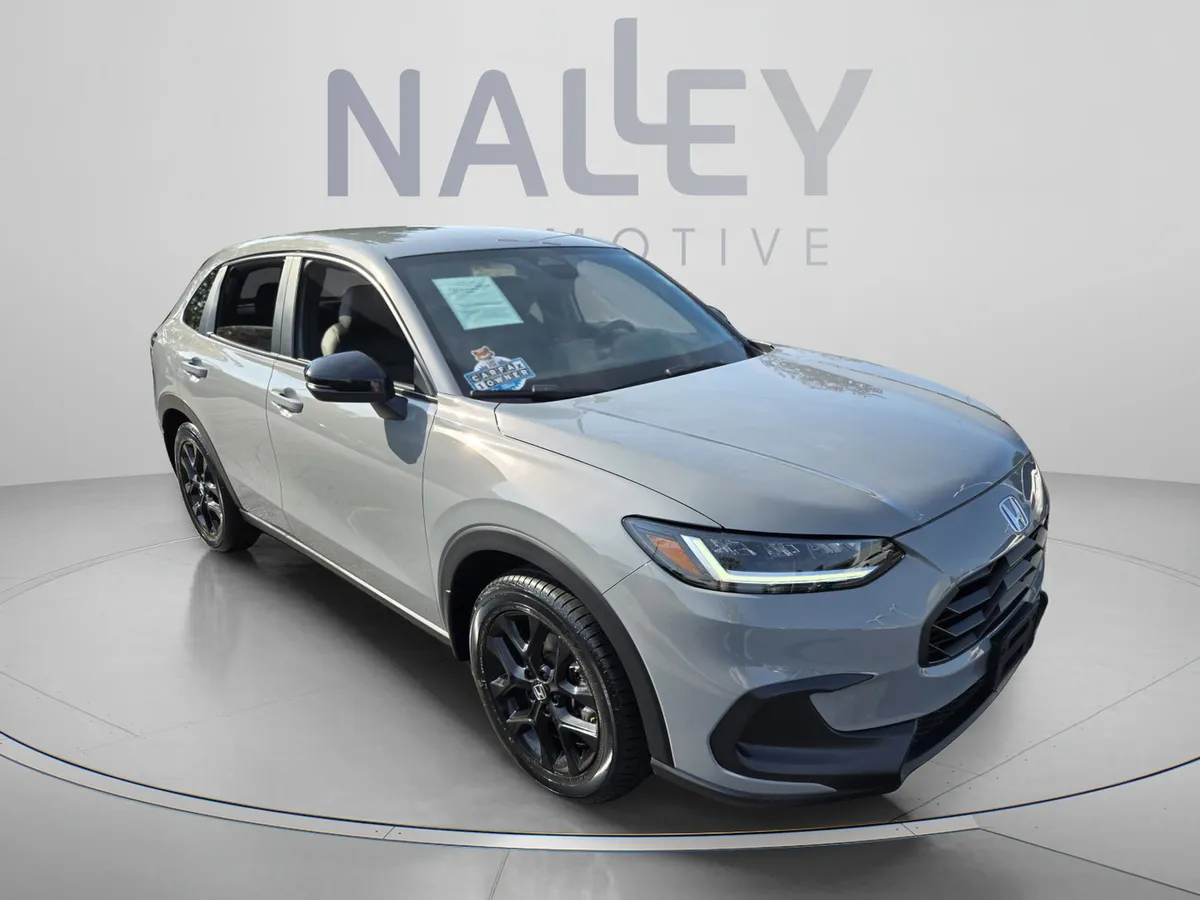 2025 Honda HR-V Sport thumbnail 8