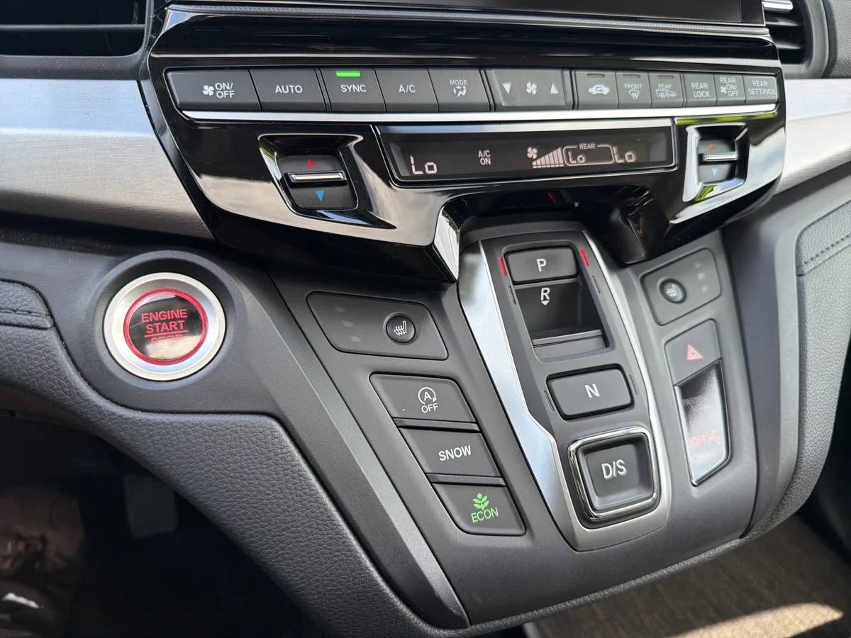 2025 Honda Odyssey EX-L thumbnail 7