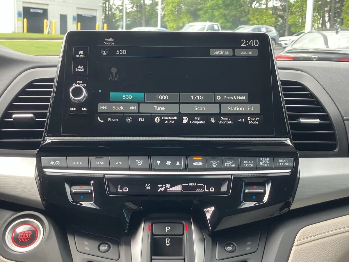 2025 Honda Odyssey EX-L Auto thumbnail 26