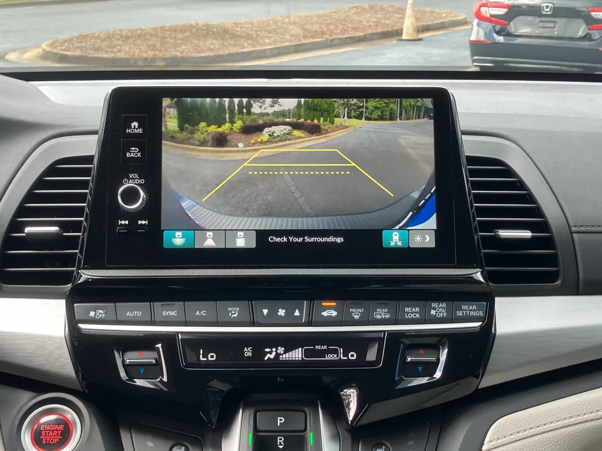 2025 Honda Odyssey EX-L Auto thumbnail 27