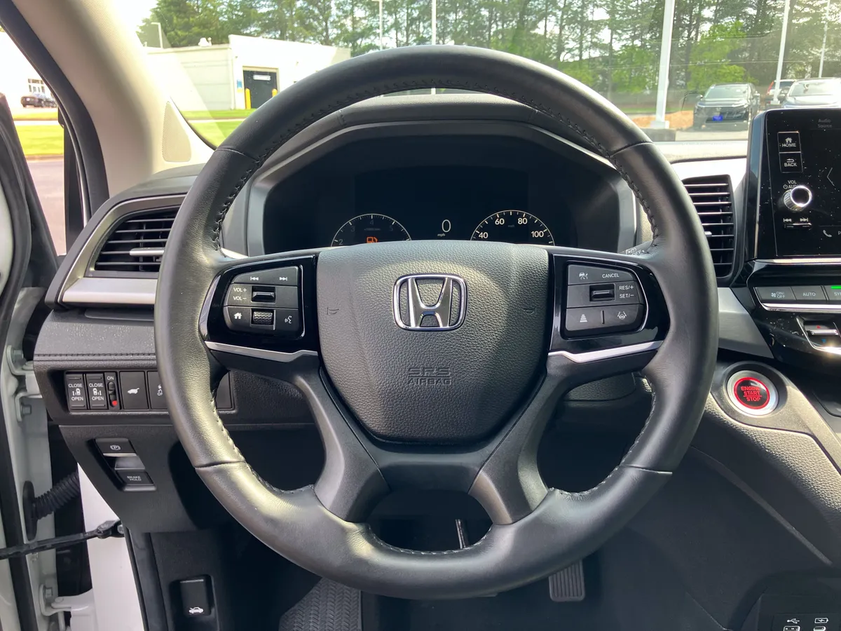 2025 Honda Odyssey EX-L Auto thumbnail 20