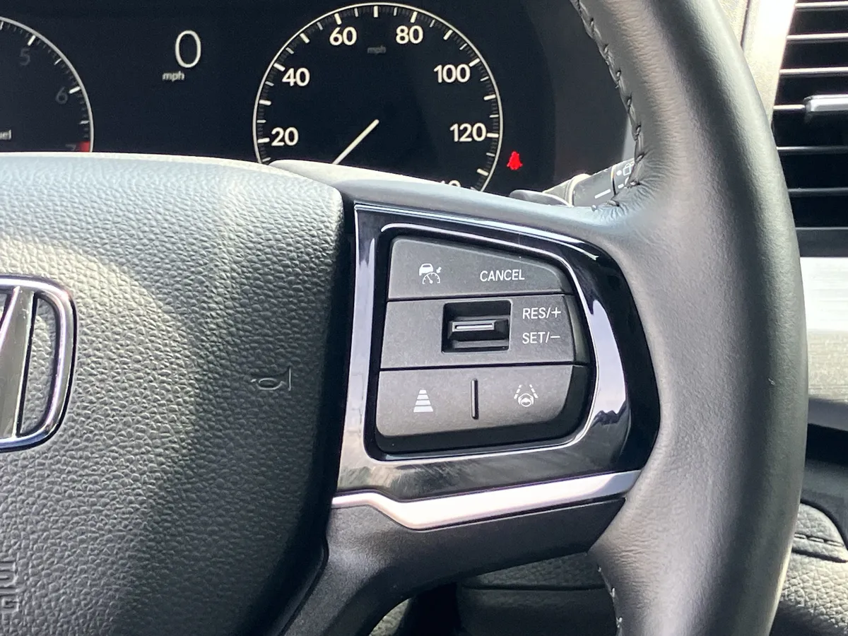 2025 Honda Odyssey EX-L Auto thumbnail 22