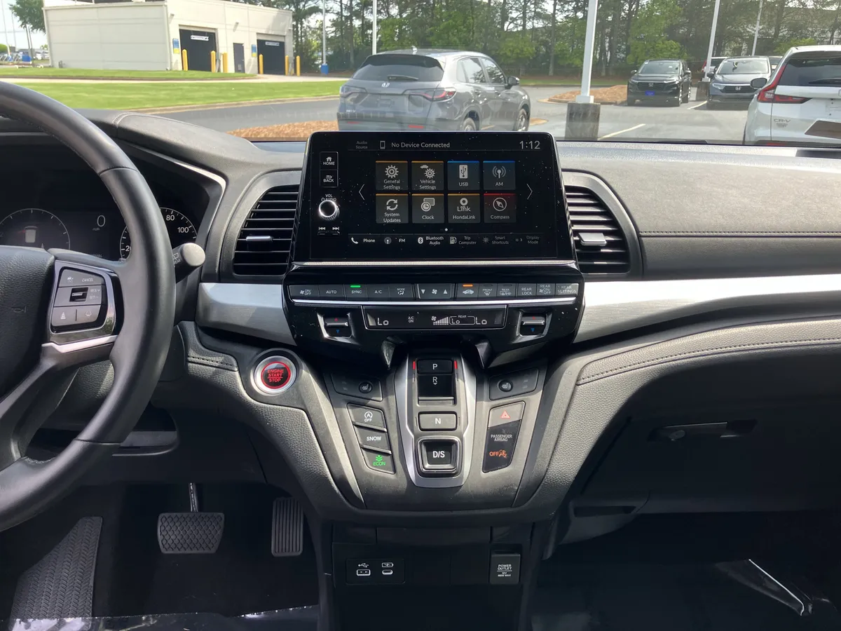 2025 Honda Odyssey EX-L Auto thumbnail 25