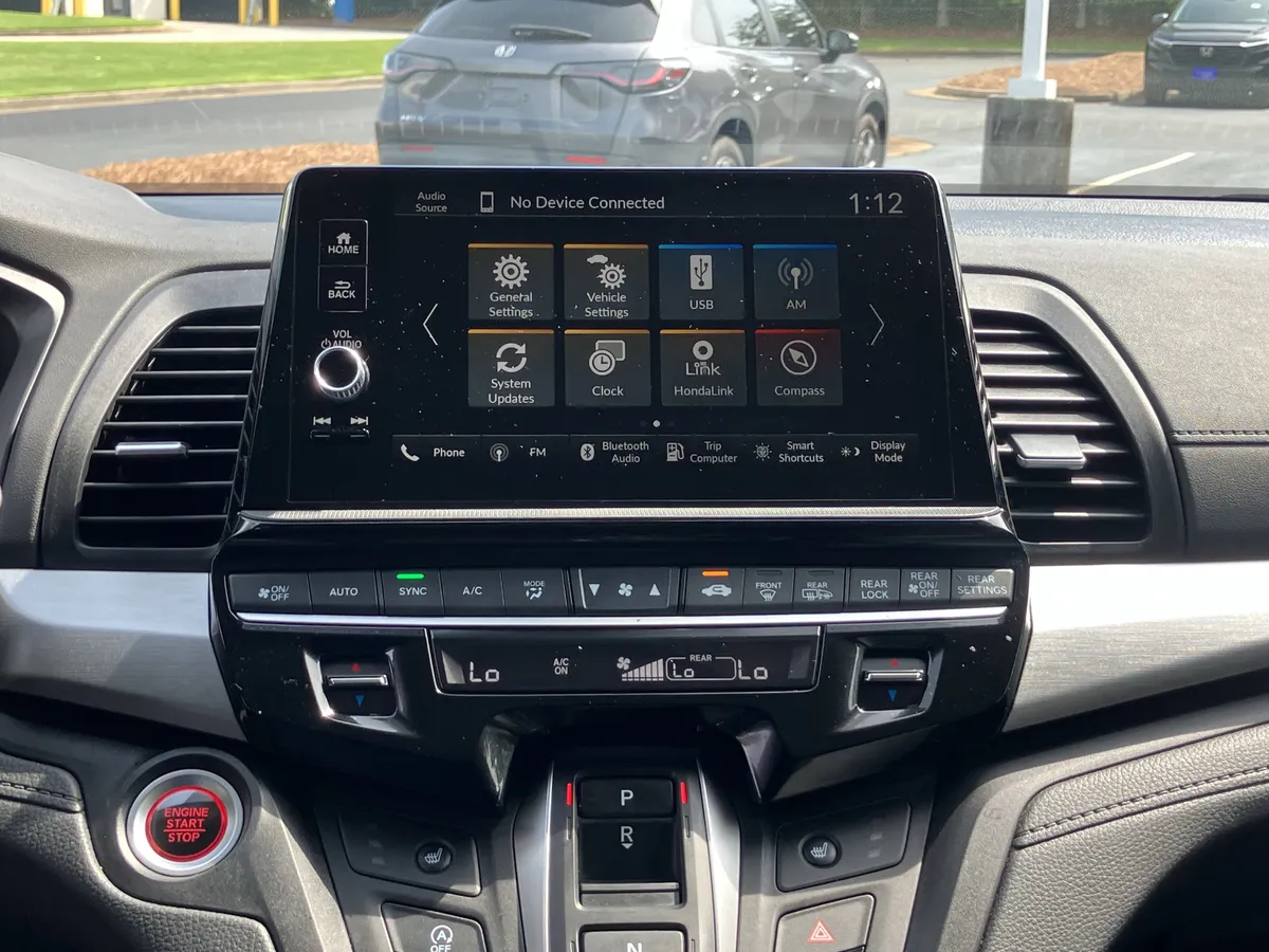2025 Honda Odyssey EX-L Auto thumbnail 26