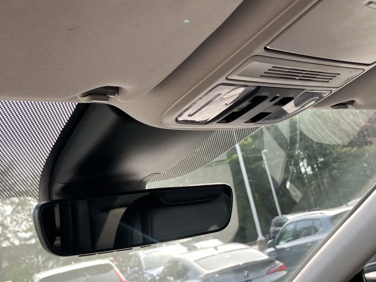 2025 Honda Odyssey EX-L Auto thumbnail 29