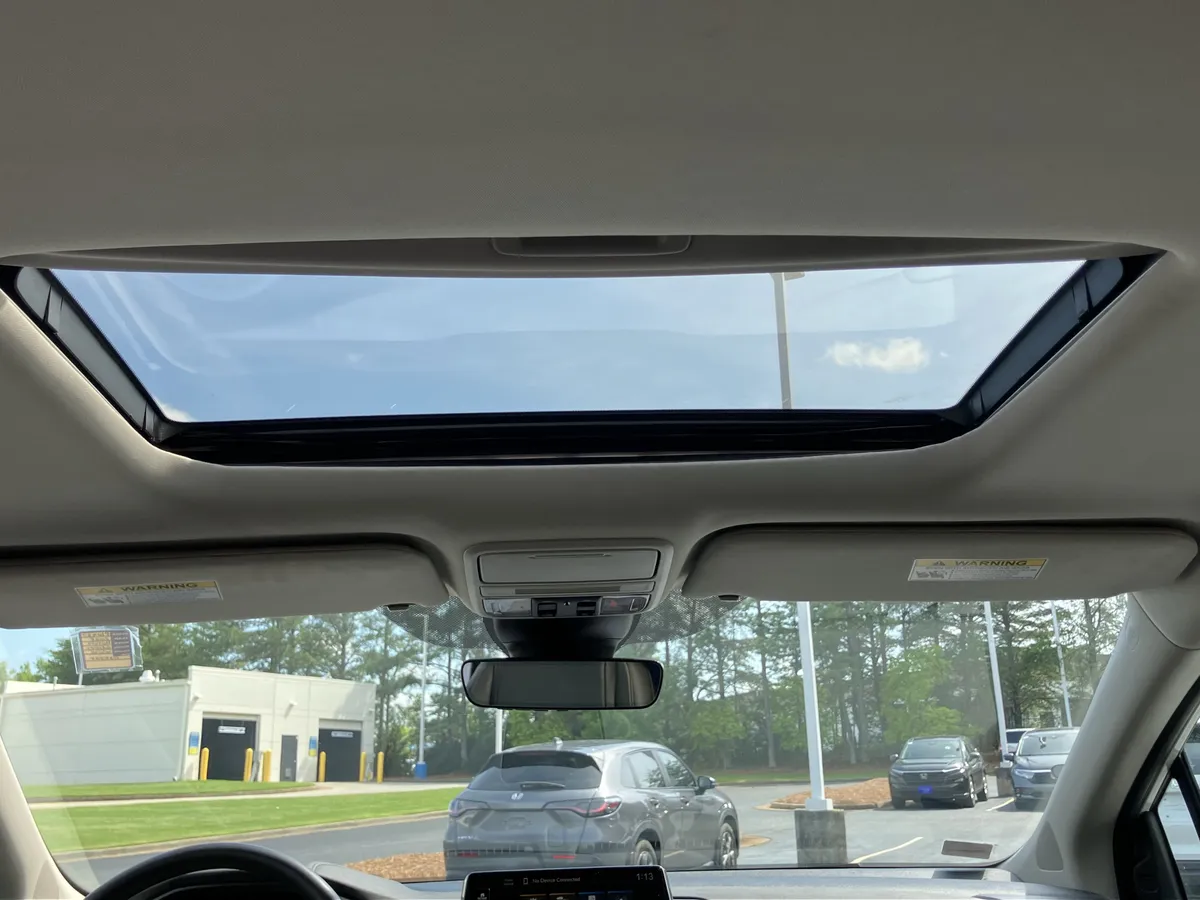 2025 Honda Odyssey EX-L Auto thumbnail 31