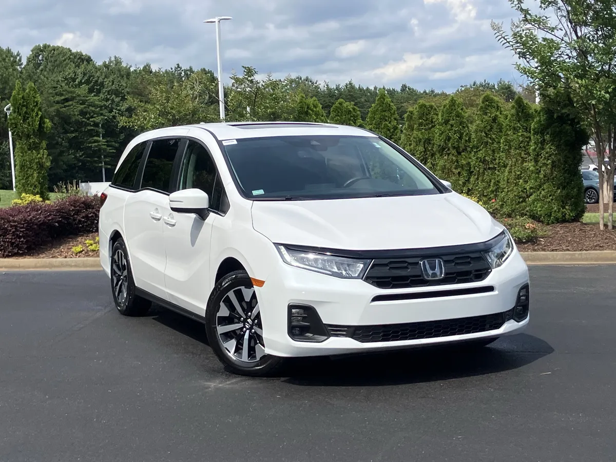 2025 Honda Odyssey EX-L Auto thumbnail 40