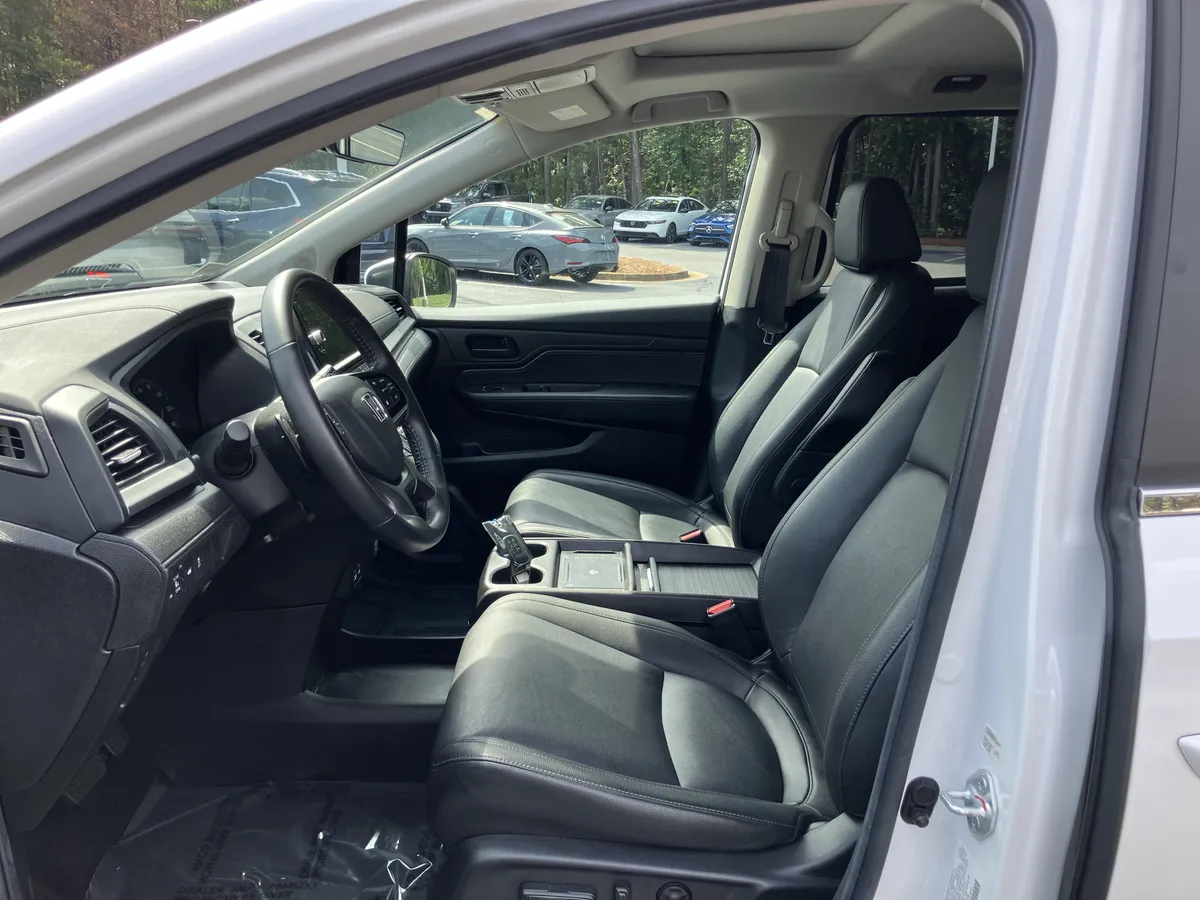 2025 Honda Odyssey EX-L Auto thumbnail 53