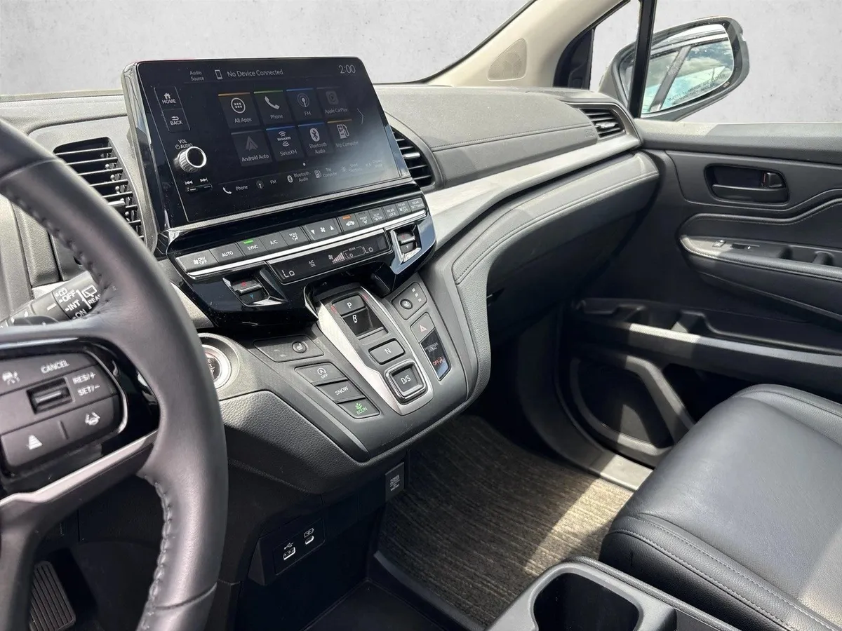 2025 Honda Odyssey EX-L thumbnail 15