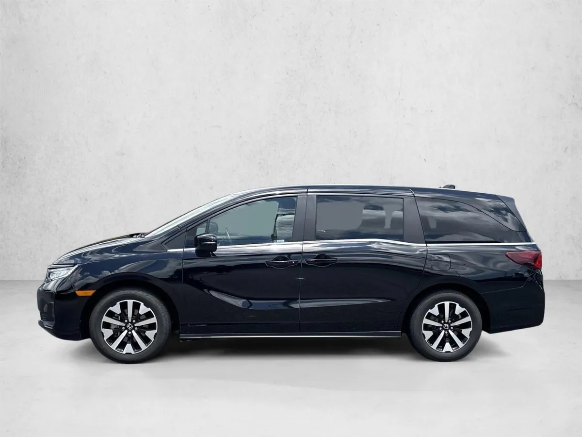 2025 Honda Odyssey EX-L thumbnail 8