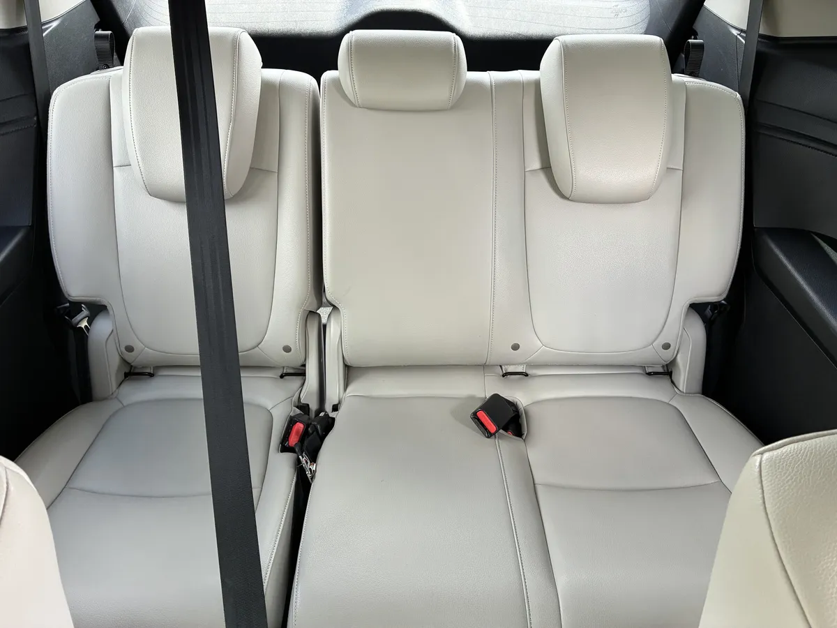 2025 Honda Odyssey EX-L thumbnail 14