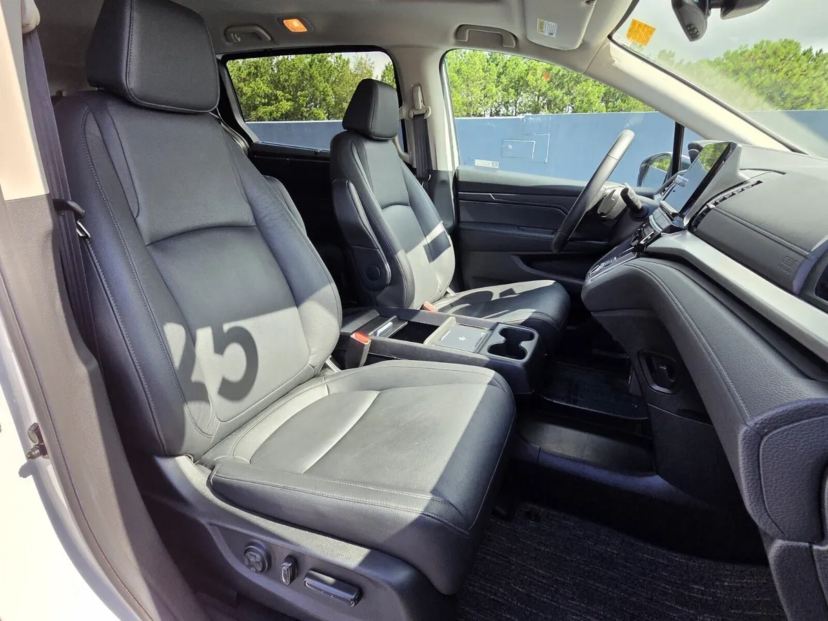 2025 Honda Odyssey EX-L thumbnail 20