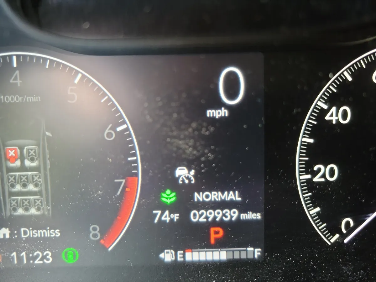2025 Honda Odyssey Touring thumbnail 27