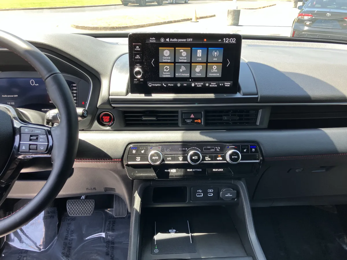 2025 Honda Pilot Black Edition AWD thumbnail 25