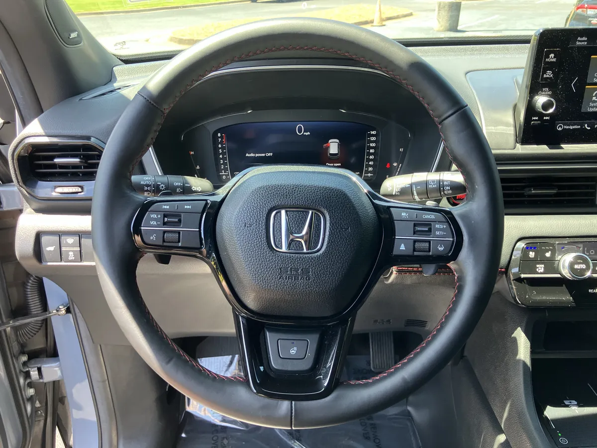 2025 Honda Pilot Black Edition AWD thumbnail 60