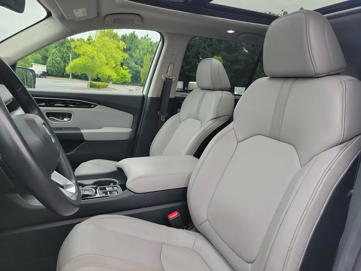 2025 Honda Pilot Touring thumbnail 46