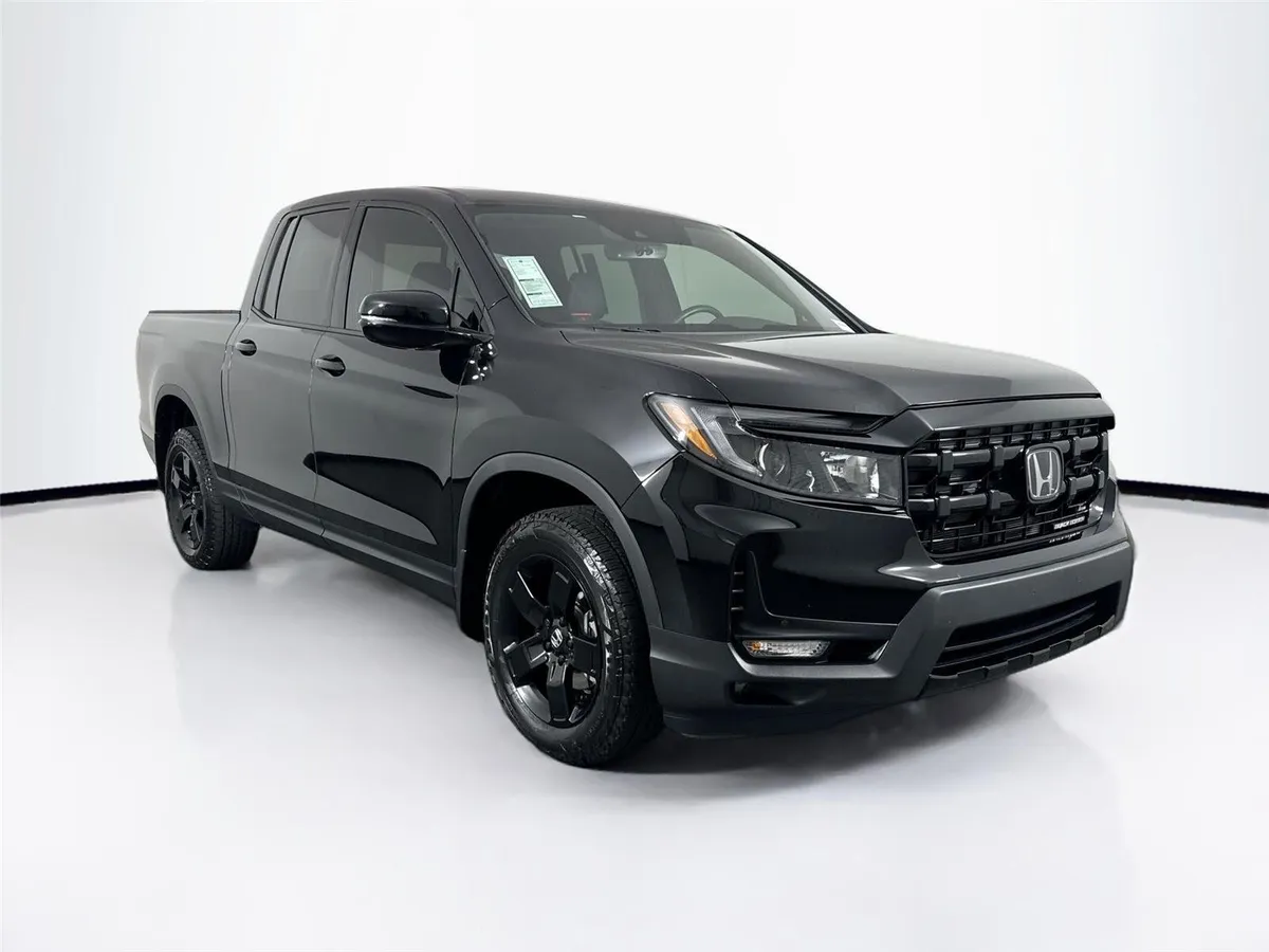 2025 Honda Ridgeline Black Edition thumbnail 10