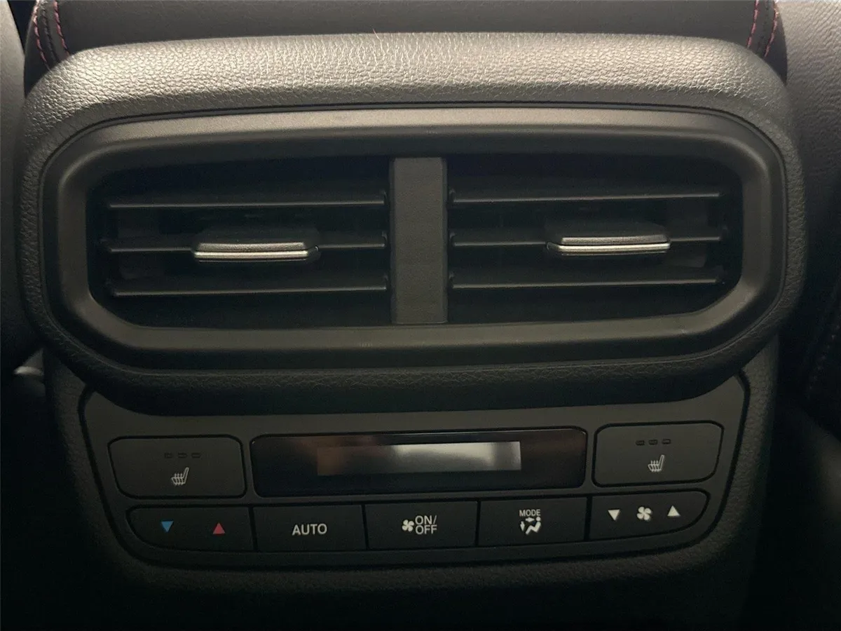 2025 Honda Ridgeline Black Edition thumbnail 35
