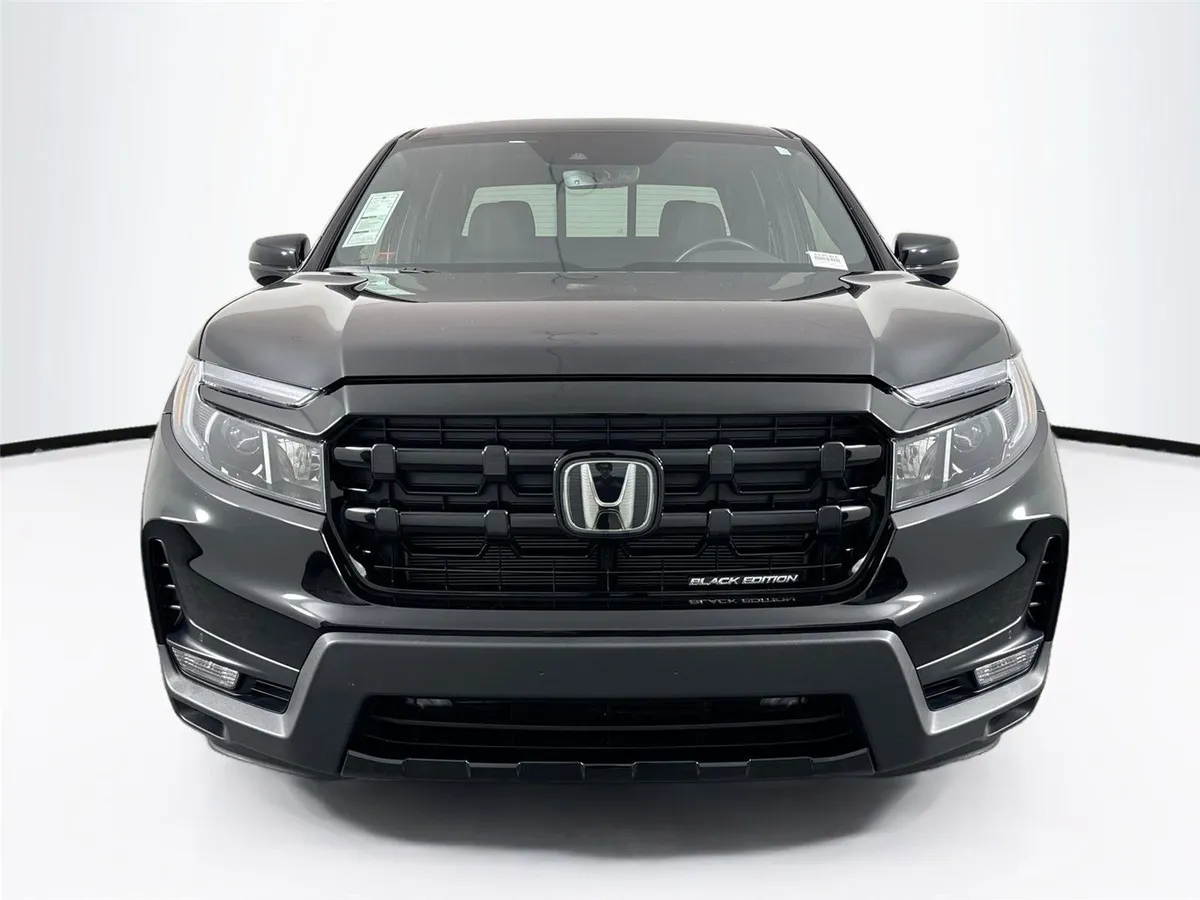 2025 Honda Ridgeline Black Edition thumbnail 9