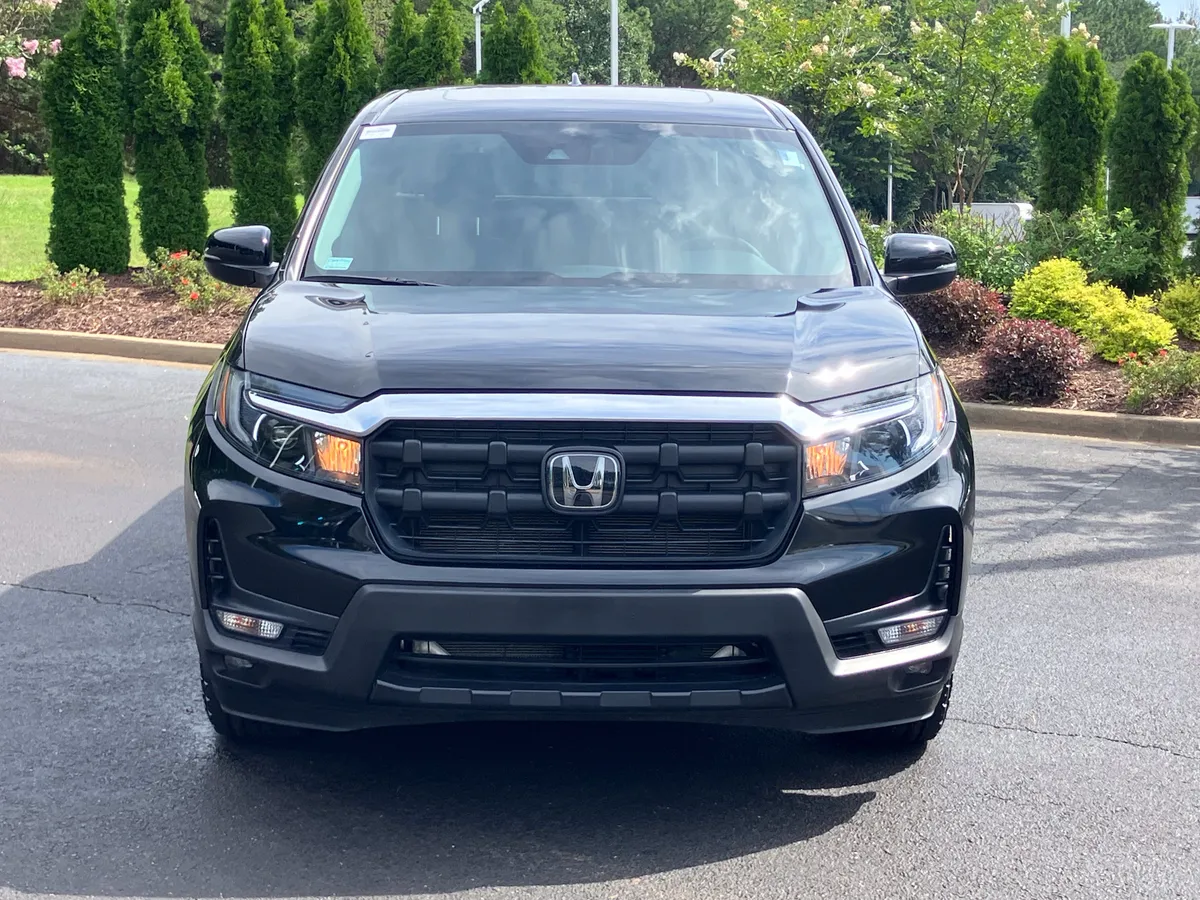 2025 Honda Ridgeline RTL AWD thumbnail 3