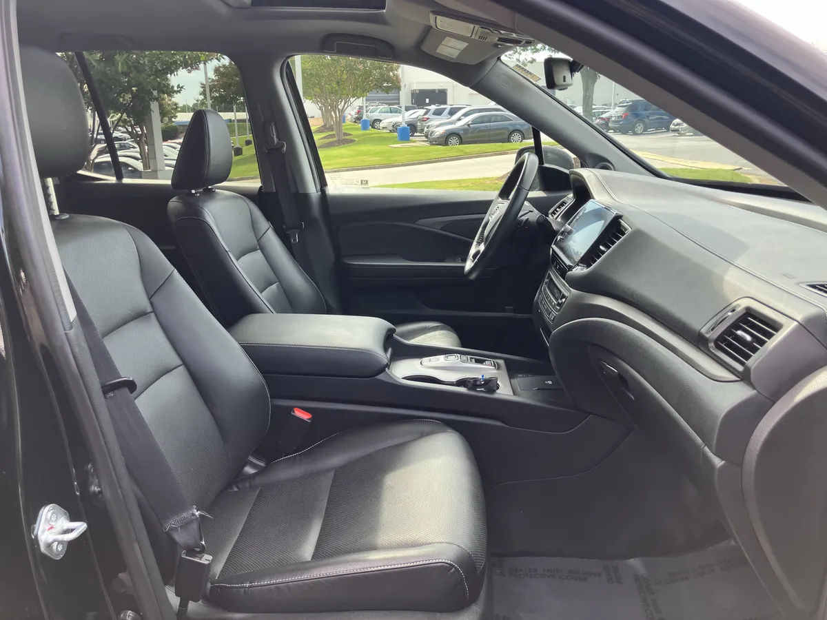 2025 Honda Ridgeline RTL AWD thumbnail 35