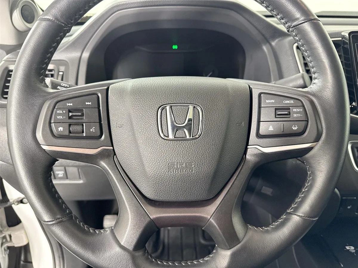 2025 Honda Ridgeline RTL thumbnail 16