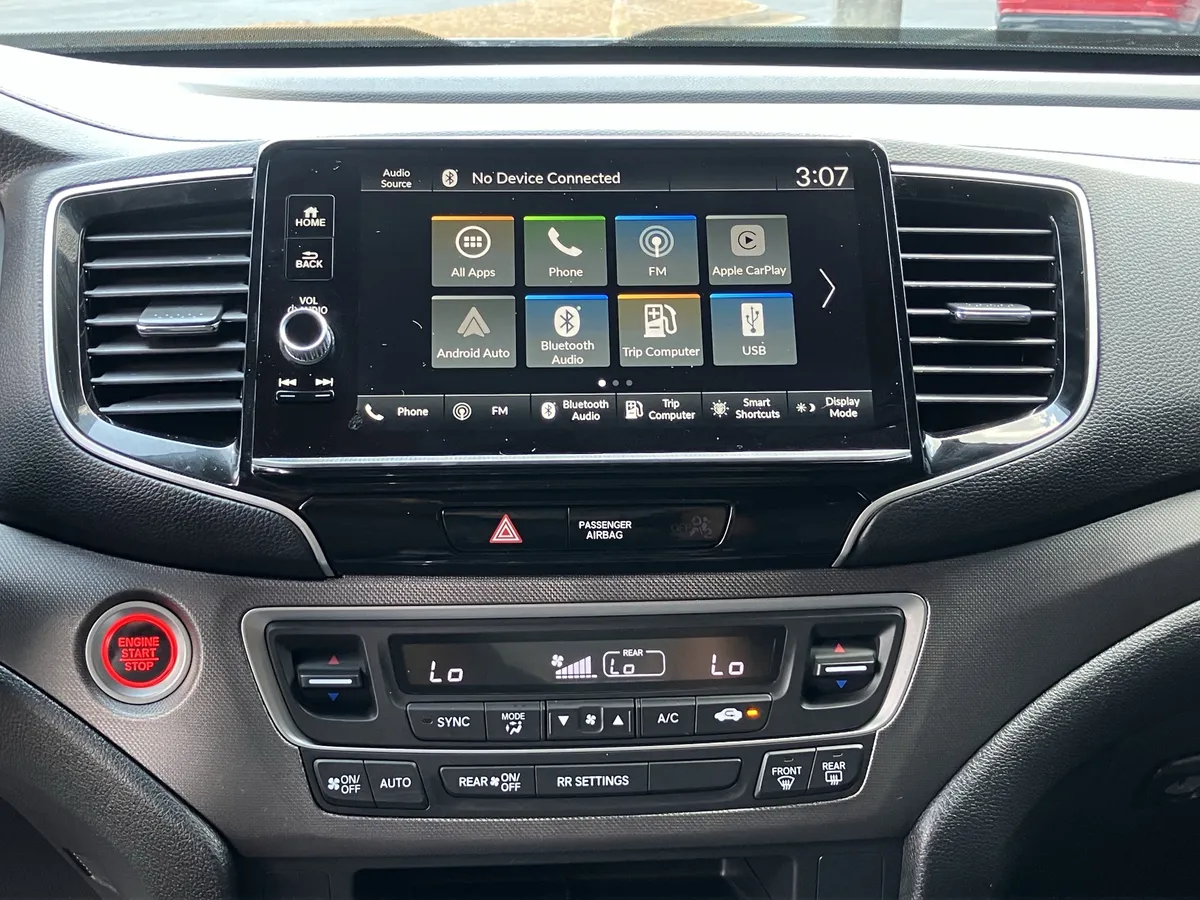 2025 Honda Ridgeline Sport AWD thumbnail 25