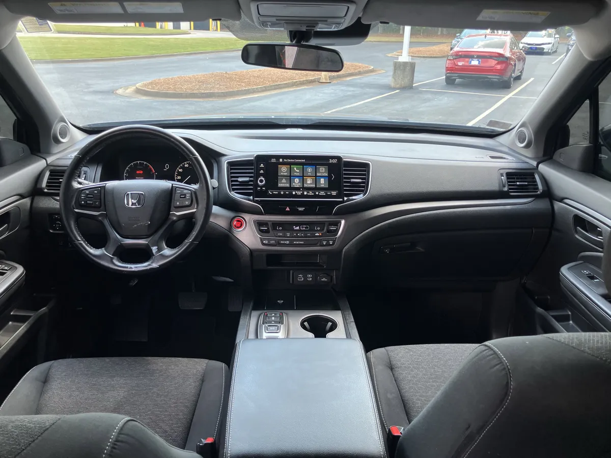 2025 Honda Ridgeline Sport AWD thumbnail 30