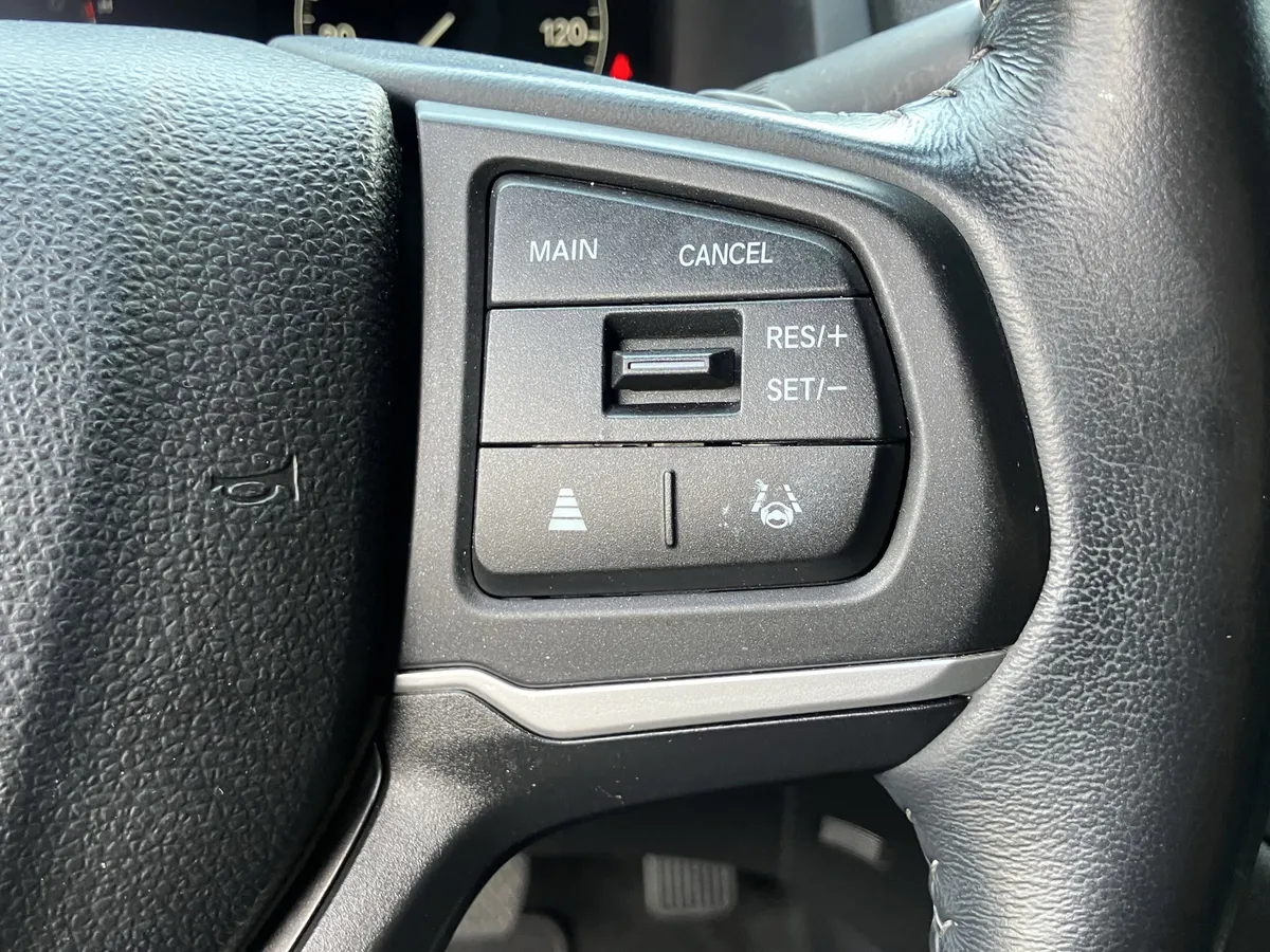 2025 Honda Ridgeline Sport AWD thumbnail 56