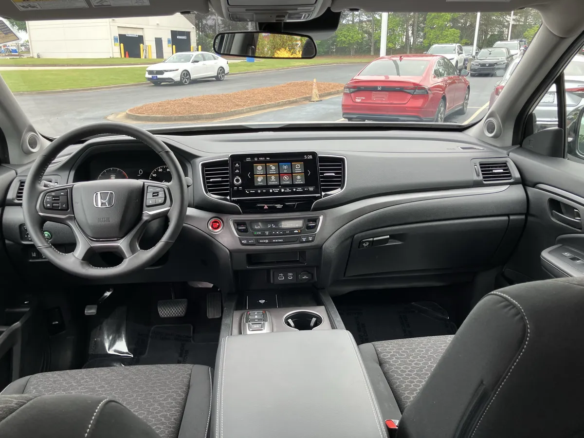 2025 Honda Ridgeline Sport+ AWD thumbnail 31