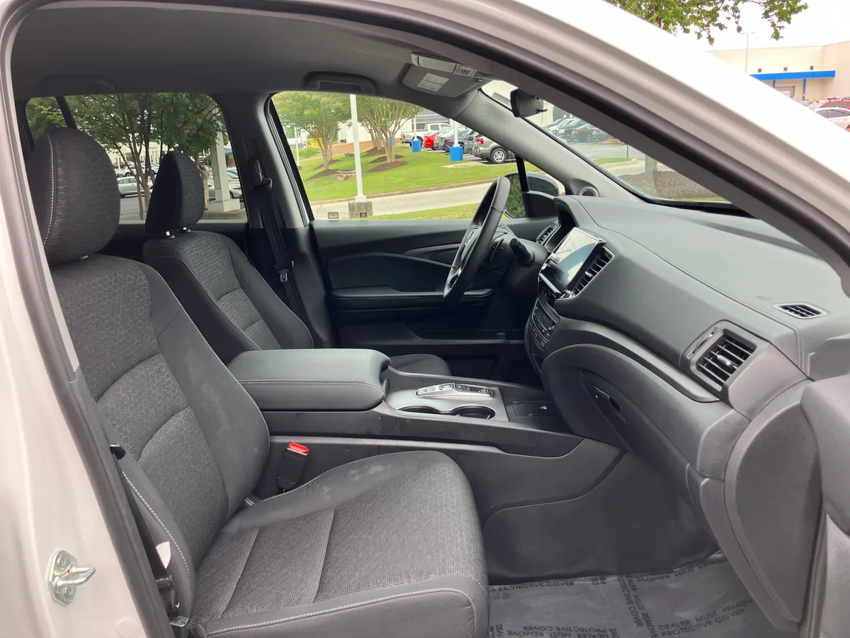 2025 Honda Ridgeline Sport+ AWD thumbnail 34
