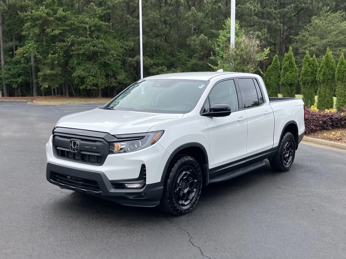 2025 Honda Ridgeline Sport+ AWD thumbnail 6