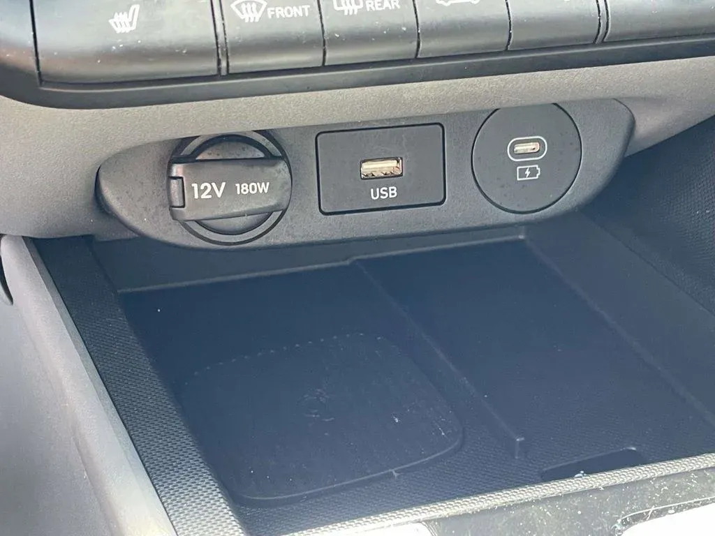 2025 Hyundai Elantra SEL Convenience thumbnail 19