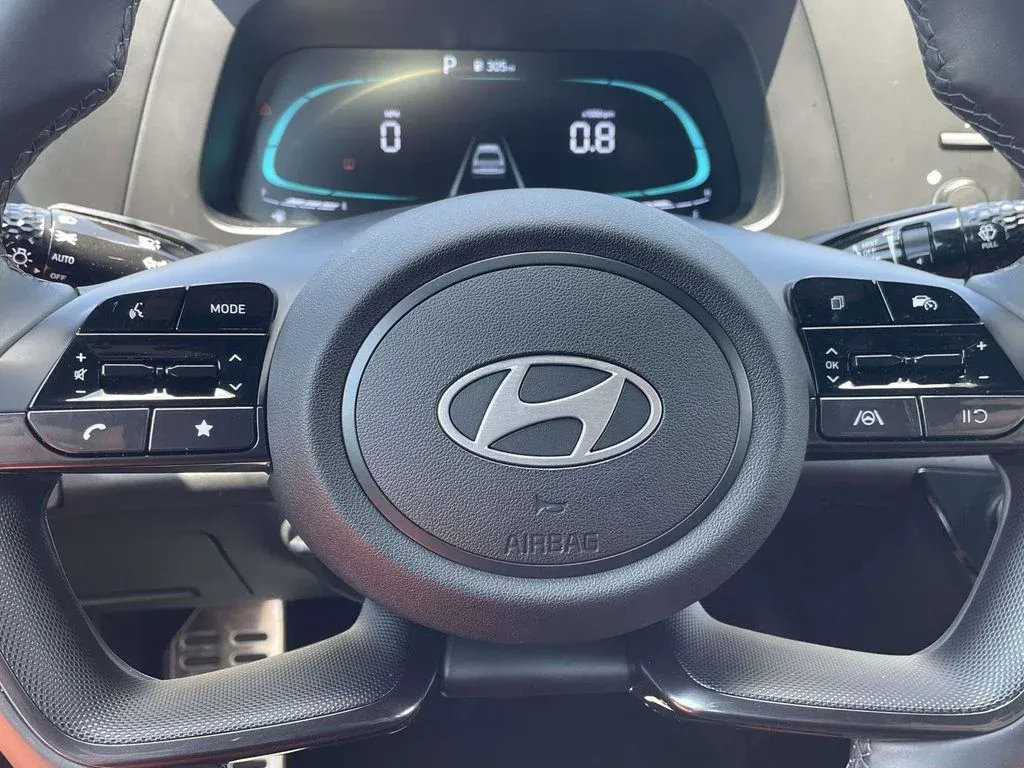 2025 Hyundai Elantra SEL Sport thumbnail 22
