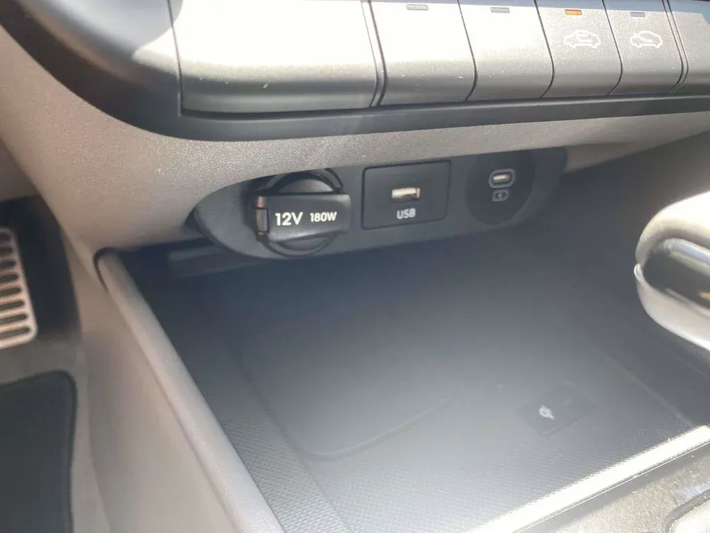 2025 Hyundai Elantra SEL Sport thumbnail 26