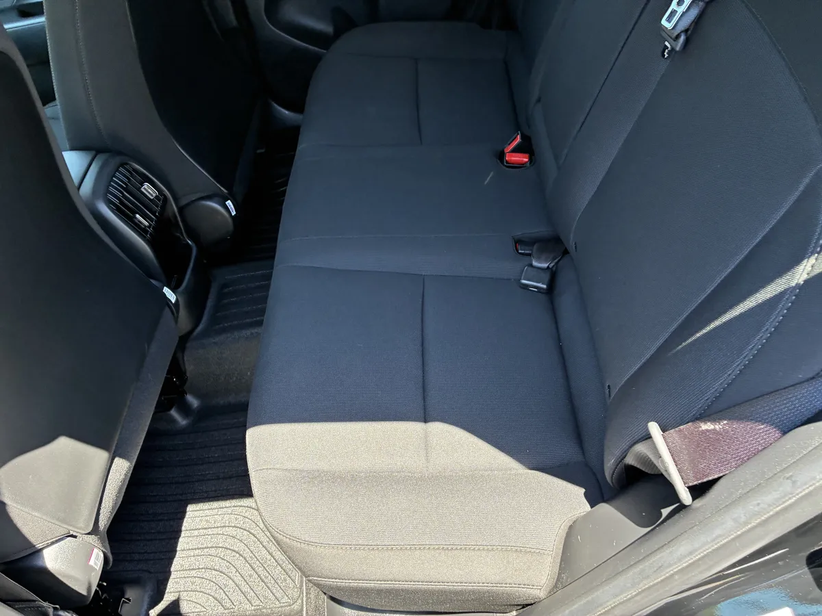 2025 Hyundai Kona SEL Convenience thumbnail 11