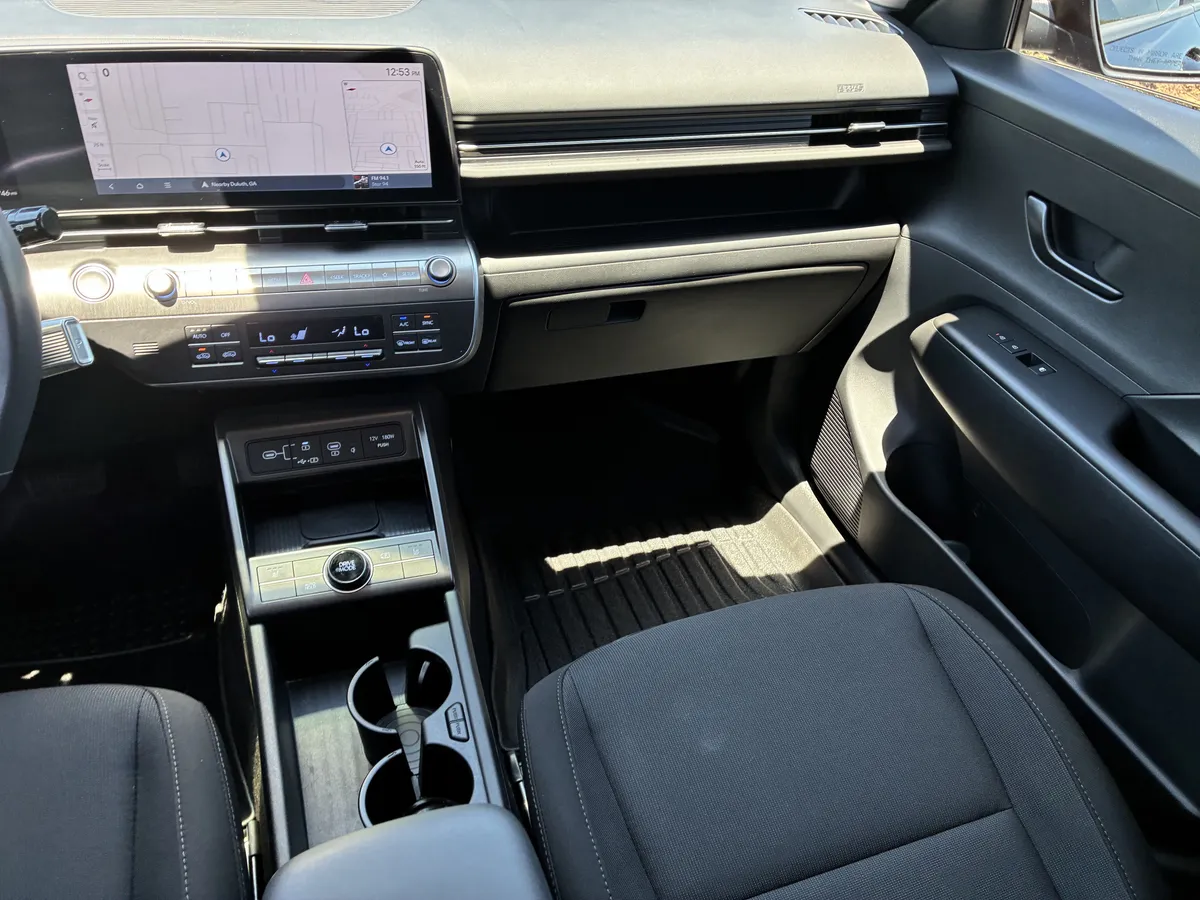 2025 Hyundai Kona SEL Convenience thumbnail 16