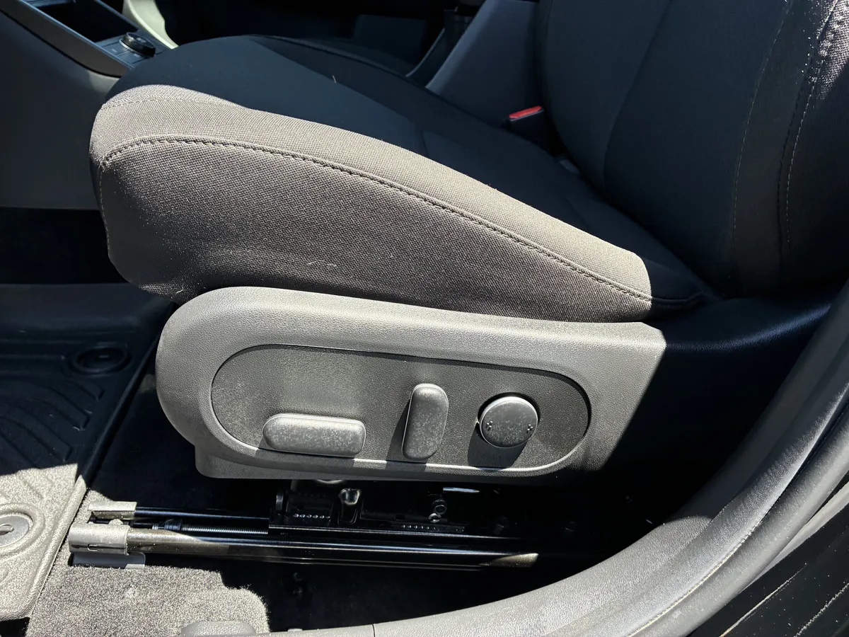 2025 Hyundai Kona SEL Convenience thumbnail 22