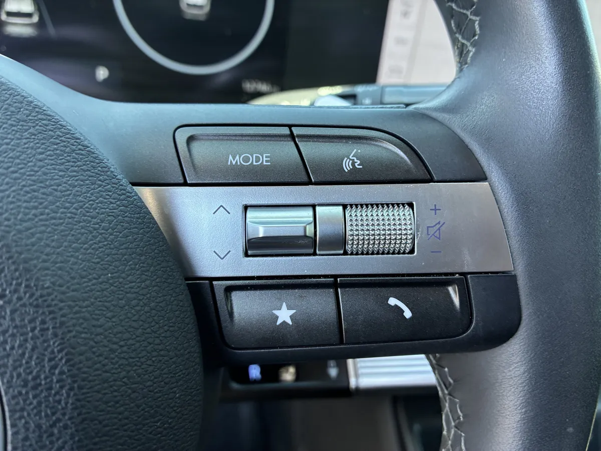 2025 Hyundai Kona SEL Convenience thumbnail 25