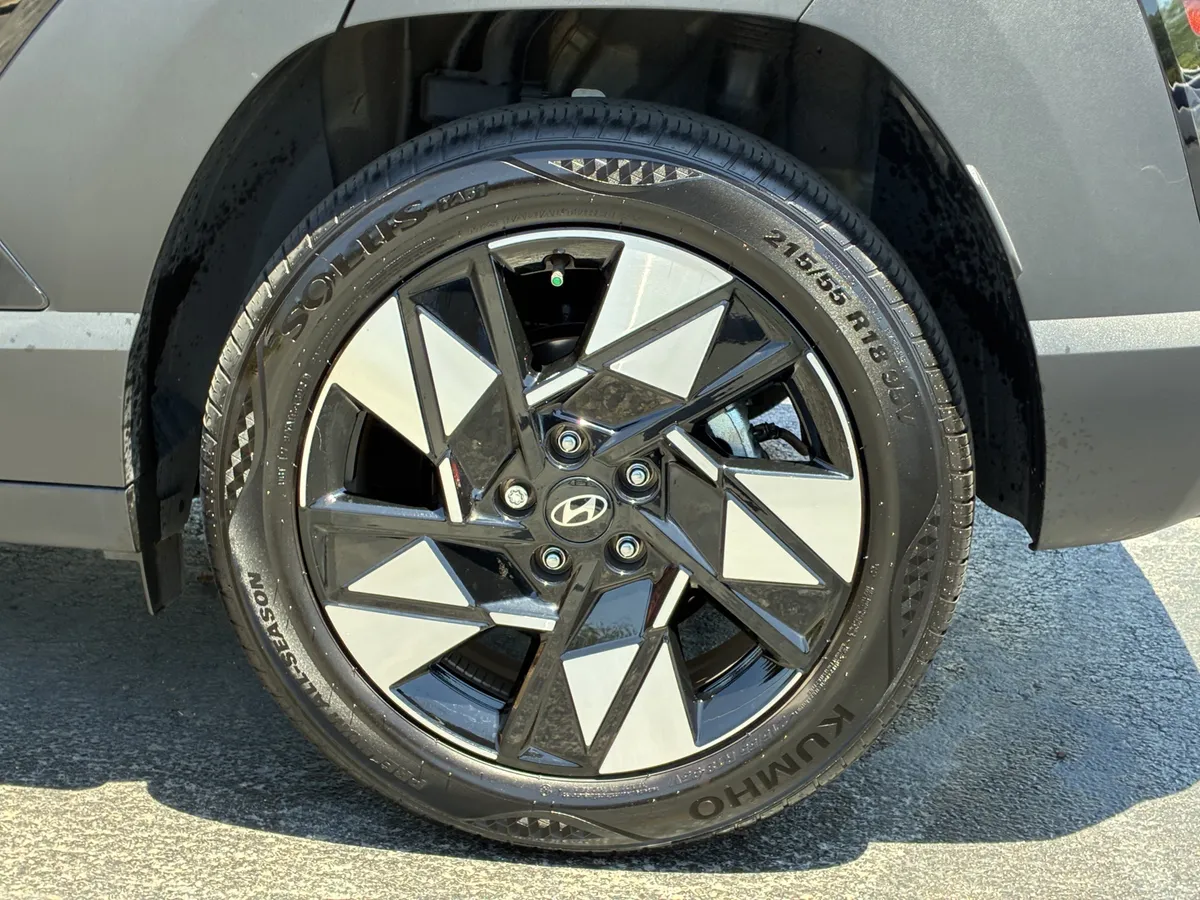 2025 Hyundai Kona SEL Convenience thumbnail 8