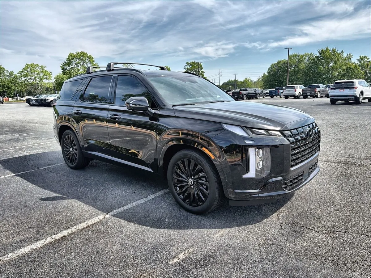 2025 Hyundai Palisade Calligraphy Night Edition thumbnail 2