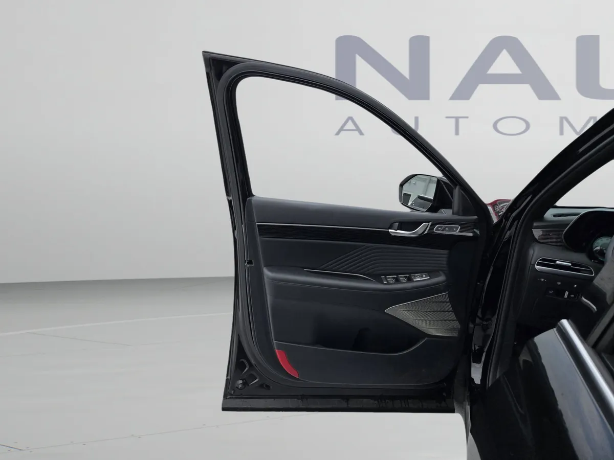 2025 Hyundai Palisade Calligraphy Night Edition thumbnail 11