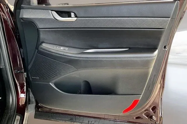 2025 Hyundai Palisade Limited thumbnail 26
