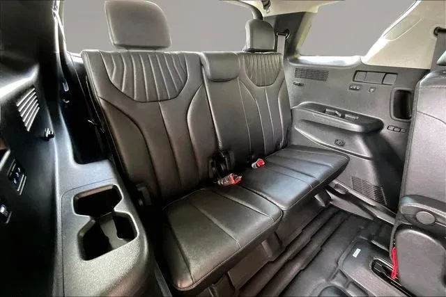 2025 Hyundai Palisade Limited thumbnail 30