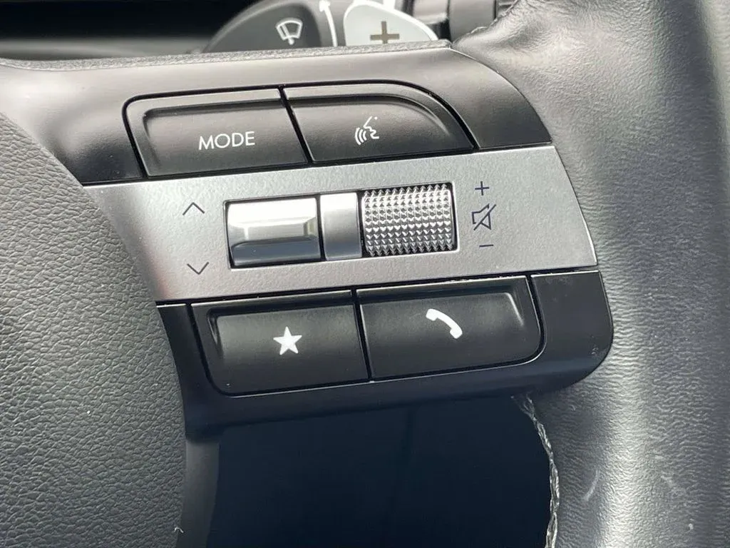 2025 Hyundai Santa Cruz XRT thumbnail 23